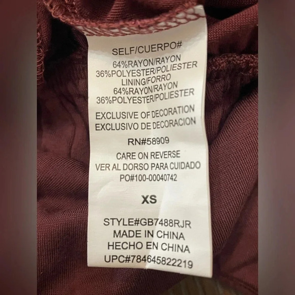 GIANNI BINI MAROON COLOR JUMPSUIT XS - Picture 6 of 6